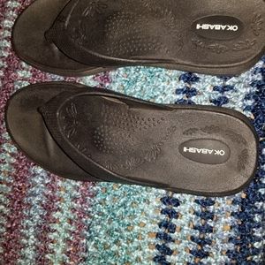 Brand new flip flops